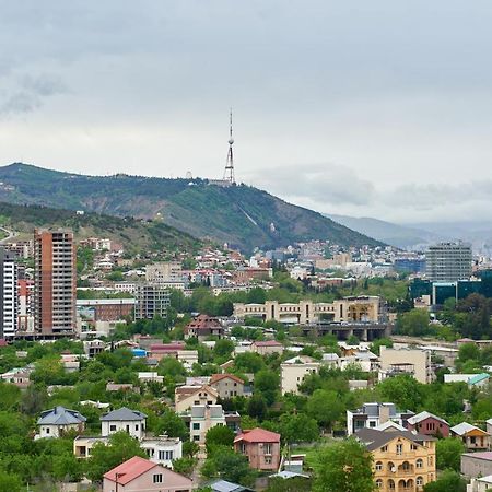 Apartment By The River Tbilisi ภายนอก รูปภาพ