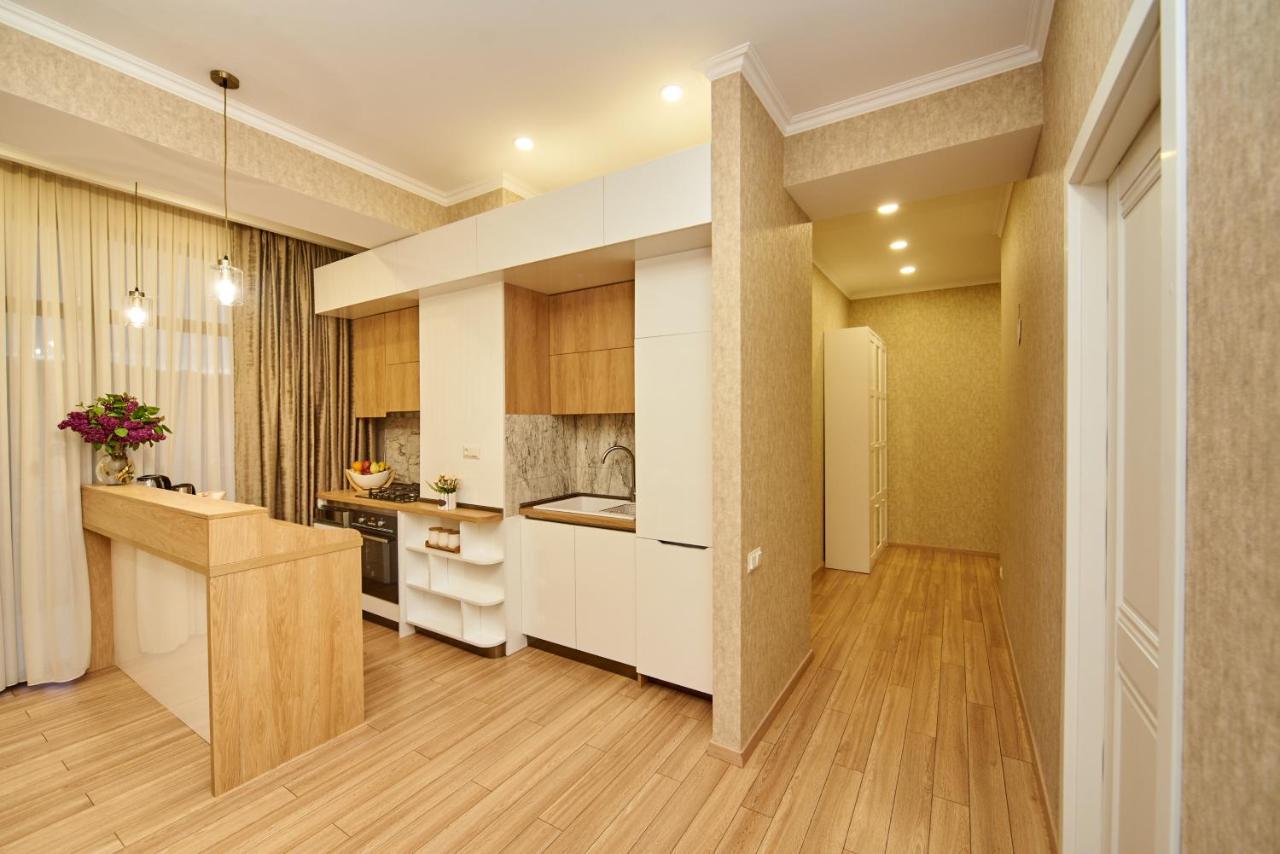 Apartment By The River Tbilisi ภายนอก รูปภาพ