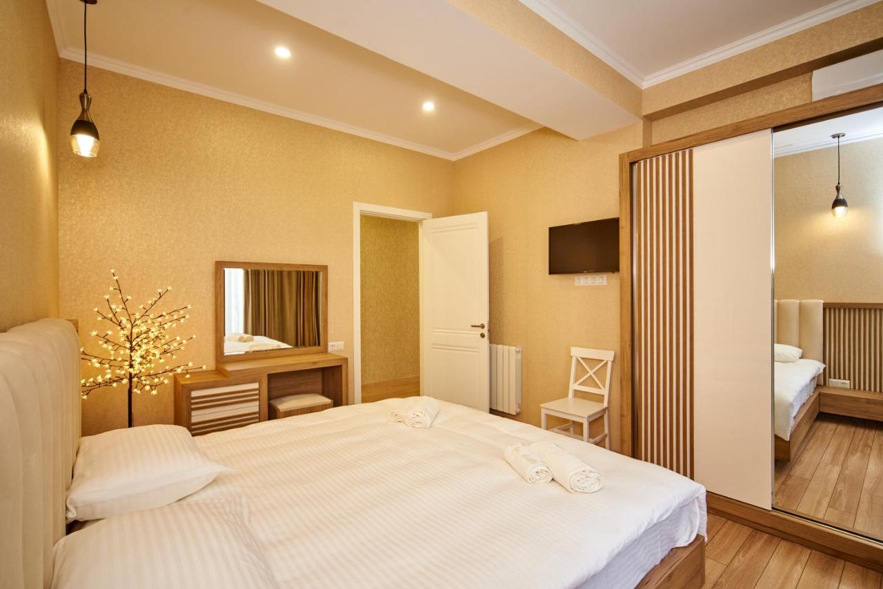Apartment By The River Tbilisi ภายนอก รูปภาพ